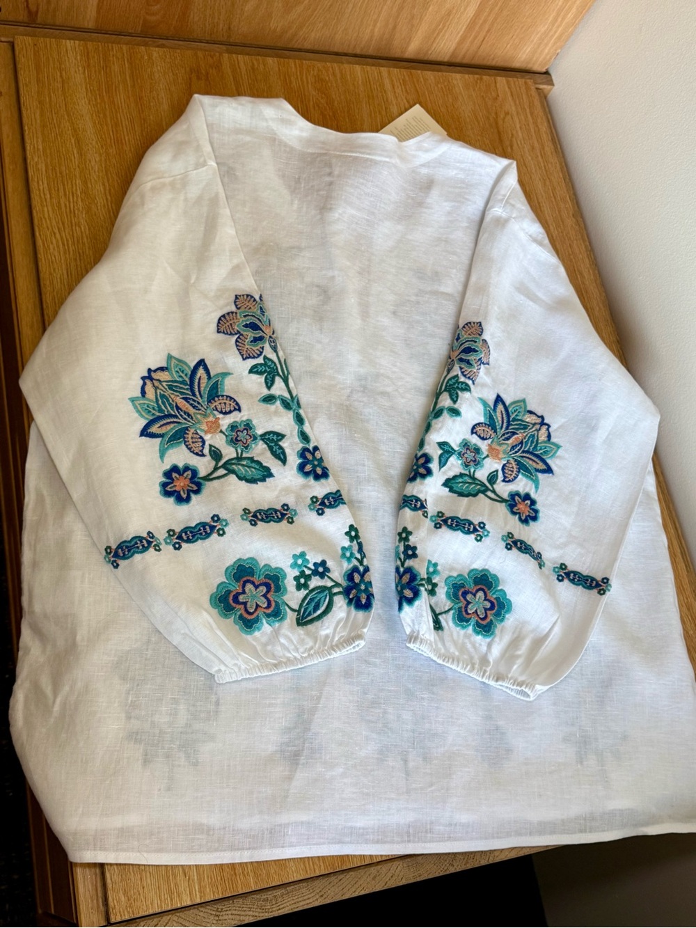 Linen Blouse - Picture 3 of 6